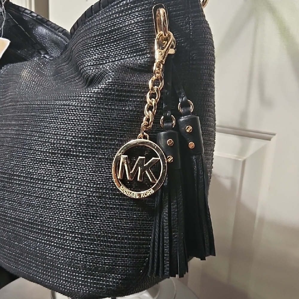 Michael Kors NWT Black Hobo Straw Bag with Gold Accents - Picture 3 of 10